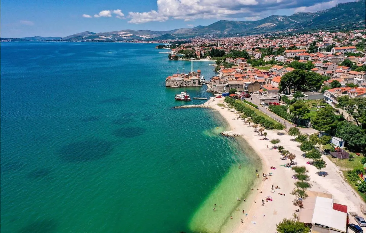 1 Bedroom Beautiful Apartment In Kastel Gomilica Kastela Croatia